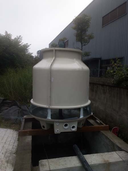 成都大邑沙渠工业园GL-40T<a href=http://www.xllqt.com/ target='_blank'>冷却塔</a>水循环系统工程案例，使用单位：成都彩华新材料有限责任公司