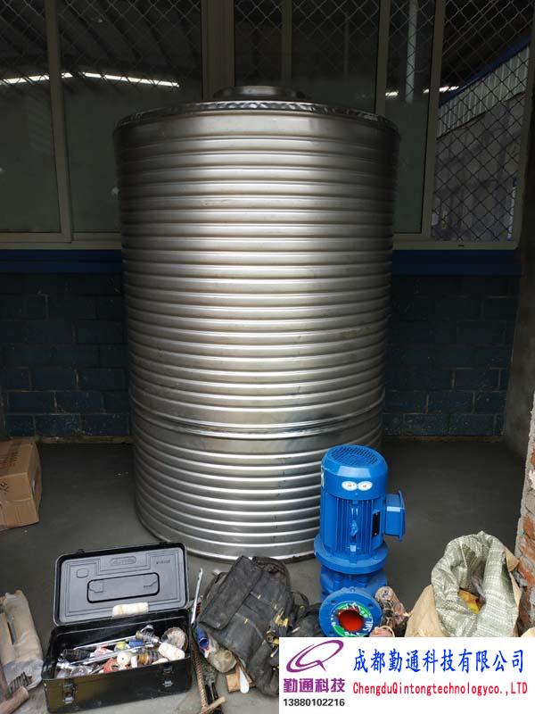四川广汉GL-40T冷却塔水循环系统安装现场;使用单位：铝方通